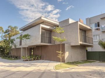 Casa · 455m² · 4 Quartos · 4 Vagas · Casas 4 quartos 455m² Praia do Estaleiro Balneário Camboriú