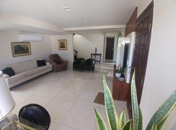 Casa · 187m² · 3 Quartos · 3 Vagas · Casa Duplex com 3 Suites, piscina e dependencia completa - Fortaleza