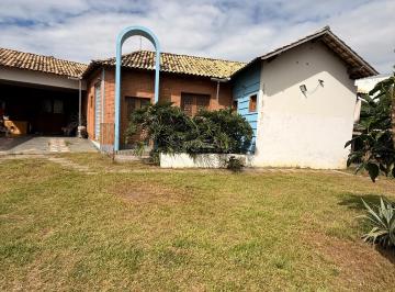 Casa · 228m² · 4 Quartos · 2 Vagas · Casa em Parque Jóquei Club  -  Campos dos Goytacazes