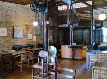 Comercial · 600m² · 2 Vagas · VENDE-SE PONTO COMERCIAL + 6 APARTAMENTOS INACABADOS – ORLA DO PONTAL