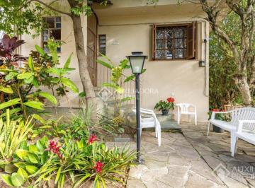 Casa · 110m² · 2 Quartos · 1 Vaga · Casa na Rua Andaraí 2 dormitórios no Passo da Areia, Porto Alegre