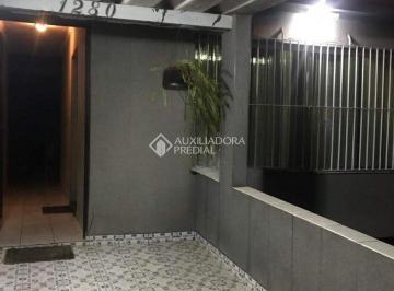 Casa · 250m² · 3 Quartos · 4 Vagas · Sobrado a venda no Bairro Santa Maria em São Caetano