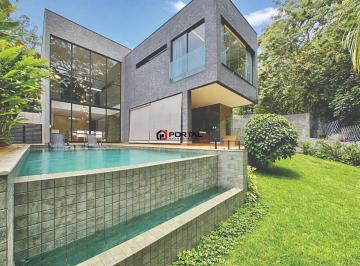 Casa · 239m² · 4 Quartos · 5 Vagas · Cond Res Sta Maria - Moderna, 3 sts, gourmet, piscina, escritório!!