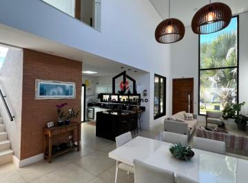 Casa · 318m² · 3 Quartos · Casa à venda - em Residencial Ouroville