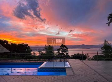 6ae7bdfc3eb1.jpg · Casa vista mar à venda no Morro da Cruz