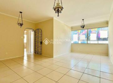 Apartamento · 99m² · 3 Quartos · 1 Vaga · Apartamento amplo no Centro de Florianópolis, 03 quartos + vaga de agaragem.