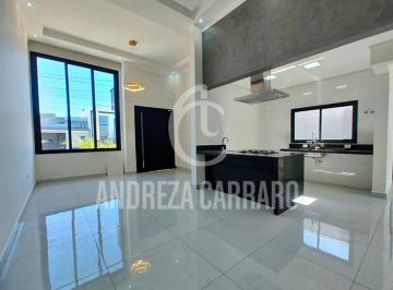 Casa de 3 quartos, Sorocaba · Casa com piscina no Condomínio Villagio Wanel em Sorocaba