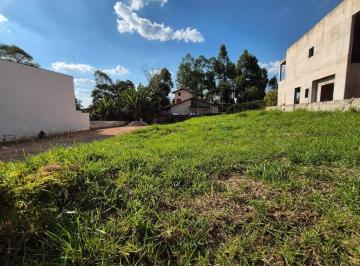 Terreno · 440m² · Excelente terreno com pequeno aclive à venda no condomínio Jatobás