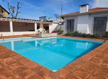 Rural · 212m² · 3 Quartos · 2 Vagas · Seu Refúgio dos Sonhos em Cosmópolis. Maravilhosa Chácara no Centro da Cidade.