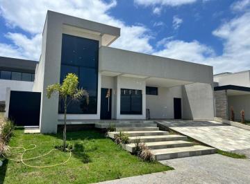 Casa · 220m² · 3 Quartos · 4 Vagas · Casa à venda em Itu, Alphaville Itu, com 3 suítes, com 220 m², Alphaville Itu