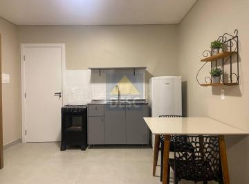 Apartamento · 1 Quarto · Studio mobiliado próximo a passarela da Barra em Balneário Camboriú