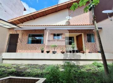 Casa · 219m² · 3 Quartos · Casa à venda - no Jardim Ocara
