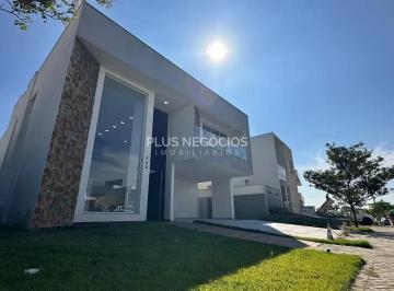 whatsapp-image-2026-04-23-at-16-10-101776972359695.jpeg · Casa à Venda Alphaville Nova Esplanada 1  4 Suítes  450 m²  Piscina Aquecida  Energia Solar  6 Vagas