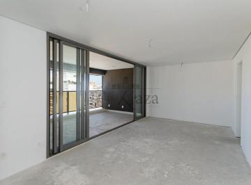 Apartamento · 140m² · 3 Quartos · 2 Vagas · Oportunidade - Apartamento - Vila Nova Conceição - 3 Suítes - 140,15m².