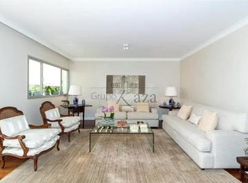 Apartamento · 240m² · 4 Quartos · 4 Vagas · Apartamento - Moema - 4 Dormitórios - 240m².