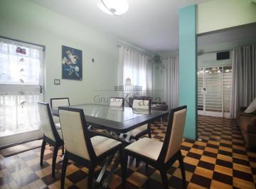 Casa · 300m² · 3 Quartos · 1 Vaga · Casa - Vila Nova Conceição - 3 Dormitórios - 250m².