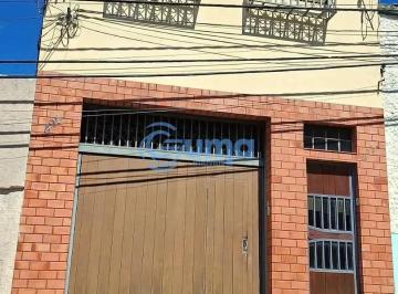 7ff6105b-22da-4d86-a8b0-32bb1e415b751776958789651.jpg · Casa para locaçãocom3 quartos, sendo 1 suíte e 1 vaga de garagem, no Centro de Bragança Paulista, SP