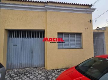 Casa · 186m² · 3 Quartos · 1 Vaga · Casa à Venda no Centro de Caçapava ? Terreno Amplo, 3 Dormitórios e Excelente Potencial de Valorizaç