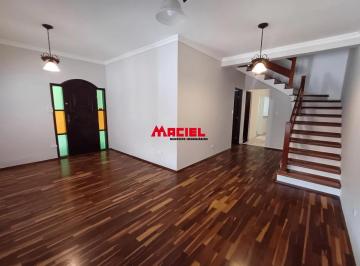 Casa · 222m² · 4 Quartos · 2 Vagas · Excelente Sobrado para locação no Jardim Portugal
