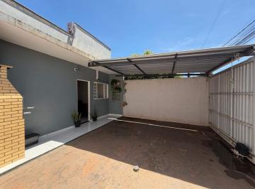 Casa · 69m² · 2 Quartos · 2 Vagas · Casa - Parque das Mangueiras - Três Lagoas / MS