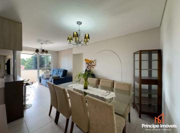 Apartamento · 85m² · 3 Quartos · 1 Vaga · Apartamento com 3 quartos no Centro em Joinville