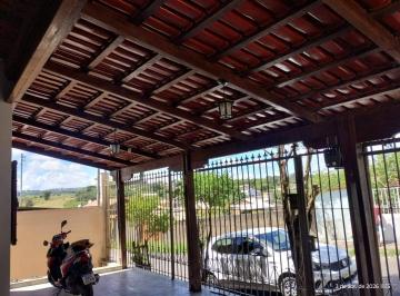 Casa · 186m² · 3 Quartos · 1 Vaga · Casa com 3 Quartos e Suíte no Centro de Matozinhos! Conforto e Localização Perfeita