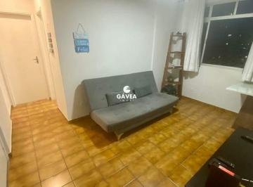 Sala · Apartamento à venda no Centro em São Vicente.