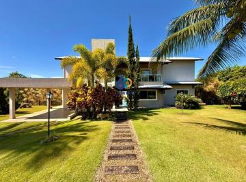 Casa · 353m² · 4 Quartos · 4 Vagas · Casa a venda no condomínio Lagoa da Praia, em Guarapari-ES