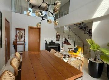 Apartamento · 205m² · 3 Quartos · 2 Vagas · Cobertura à venda no bairro Santo Antônio