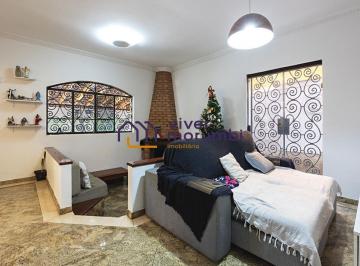 Casa · 200m² · 3 Quartos · 2 Vagas · Casa Residencial no Morumbi - 3 Dormitórios