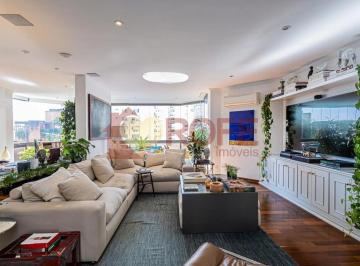 Apartamento · 197m² · 2 Quartos · 3 Vagas · Apartamento de 197m² com 2 suítes na melhor localização do Itaim, com lazer