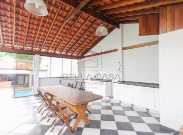 Casa · 360m² · 4 Quartos · 6 Vagas · Casa à venda com 360m², 4 quartos e 6 vagas