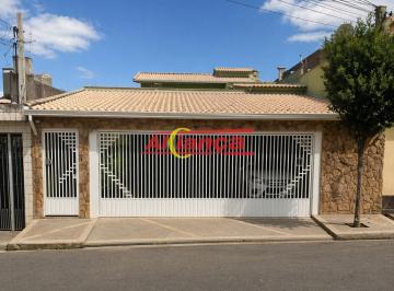 Casa · 258m² · 3 Quartos · 4 Vagas · OPORTUNIDADE RARA EM GUARULHOS | CASA TÉRREA COMPLETA, SOFISTICADA E PRONTA PARA MORAR