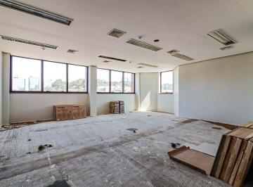 Comercial · 57m² · 1 Vaga · Sala comercial na Avenida Morumbi, N. 5650002 - Conjunto 43 • 57 m²