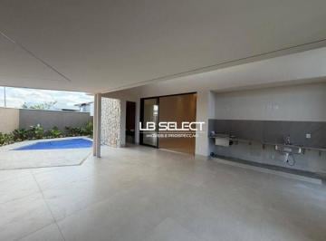 a4d2979d73be045b4880098476e34e9c22c5f0e2 · Casa no Condomínio Arts com três suítes e varanda gourmet completa.