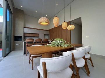 6b601e636af5de3fac3174adf1526b9126770234 · Casa completa com 3 quartos à venda, 205 m² por R$ 2.050.000 ,00
