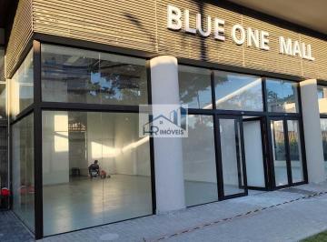 Comercial · 117m² · Loja para alugar no bairro Centro - Balneário Piçarras/SC