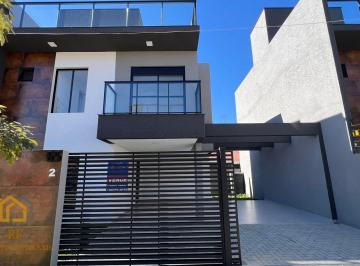 Casa · 140m² · 3 Quartos · 3 Vagas · Sobrado à venda no bairro Boneca do Iguaçu - São José dos Pinhais/PR