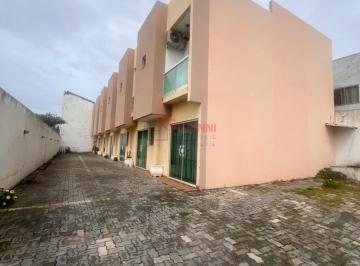 Casa · 180m² · 4 Quartos · 1 Vaga · Casa em Condomínio 4 quartos 2 suítes - Ipitanga - Lauro de Freitas - Ba