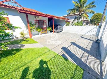 Casa · 127m² · 3 Quartos · 4 Vagas · Casa no Carianos - 3 dormitórios, sendo 2 suites - Florianópolis/SC