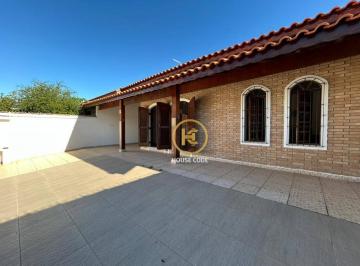 8260c2e637d028acd448d50afcfc88eea4b02194 · Casa à venda com 4 dormitórios a 50 metros do mar no bairro Barra de Jangada – Peruíbe | R$ 650.000,