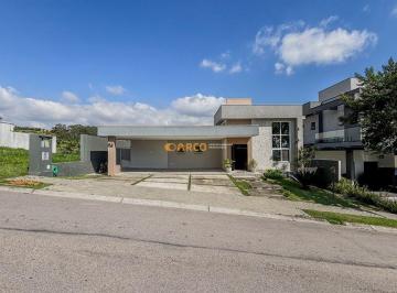 lpuuvgg2n2y5nmnjzjzintcy_md · Casa no Urbanova com 4 domitórios sendo 3 suítes e 600m² de terreno.