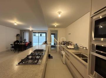 c5290b51c0adc36f57a38dc3d3248b65b2b92c1e · Apartamento com 3 dormitórios à venda, 205 m² por R$ 2.200.000,00 - Canto - Florianópolis/SC