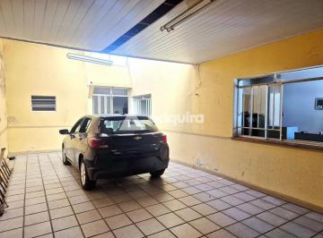 Casa Venda de 3 quartos · Casa em Centro, Ponta Grossa/PR de 274m² 3 quartos à venda por R$ 690.000,00
