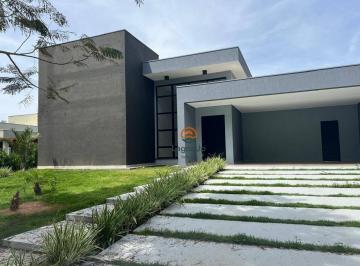 Casa · 205m² · 4 Quartos · 4 Vagas · Casa em Centro, Lagoa Santa/MG de 205m² 4 quartos à venda por R$ 1.550.000,00