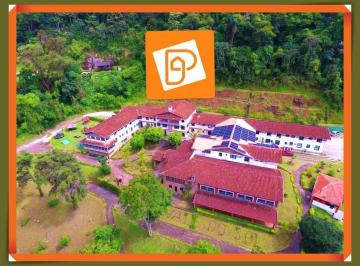 Apartamento · 1 Quarto · 1 Vaga · Apartamento em Corrêas, Petrópolis/RJ de 0m² 1 quartos à venda por R$ 180.000,00