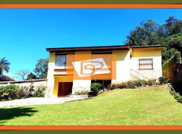 Casa · 441m² · 5 Quartos · 2 Vagas · Casa em Castelanea, Petrópolis/RJ de 441m² 5 quartos à venda por R$ 2.500.000,00