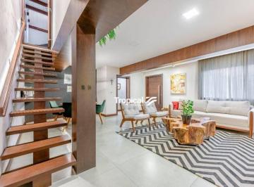 Living · Casa com 2 dormitórios à venda, 412 m² por R$ 1.700.000,00 - Garcia - Blumenau/SC