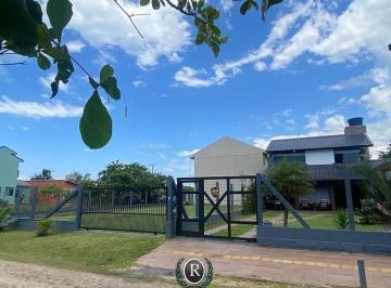 25176600_4.jpg · Casa mobiliada na praia real Torres RS