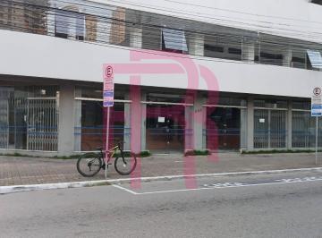 Comercial · 620m² · Sala comercial com mezanino 620m² para locação em Balneário Camboriú.